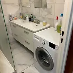 아파트 Private In A Shared